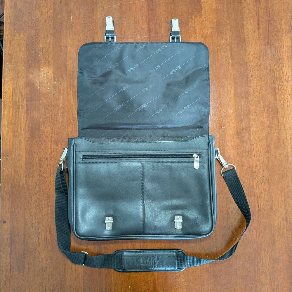 Kenneth Cole this kenneth